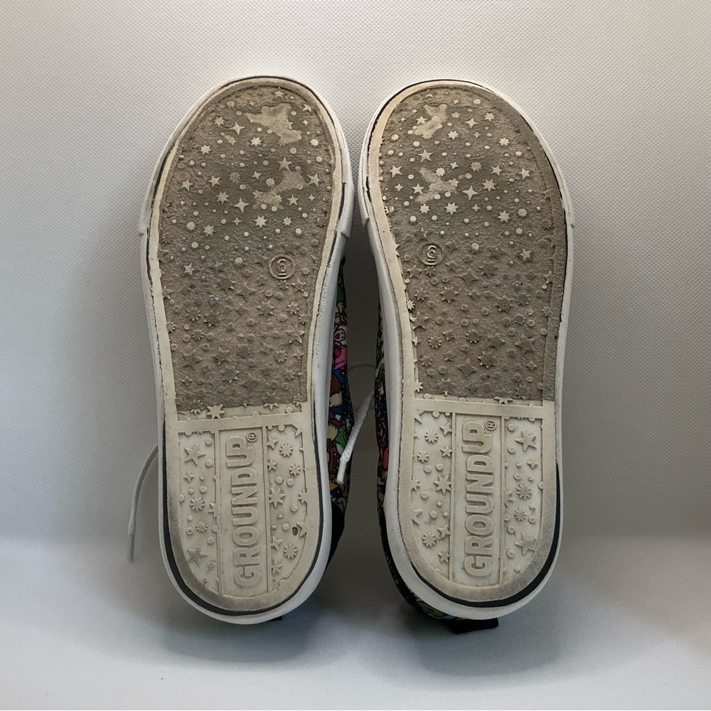Super Mario Canvas Sneakers, Size 6 - Picture 6 of 6